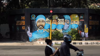 Violate these 4 Covid-19 rules and pay Rs 2000 fine in Delhi