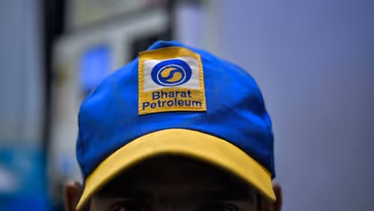 ഭാരത് പെട്രോളിയം ഓഹരി വിൽപ്പനയിലൂടെ 90,000 കോടി സമാഹരിക്കാൻ ലക്ഷ്യമിട്ട് സർക്കാർ