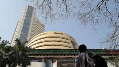 సెన్సెక్స్ క్లోజింగ్ బెల్: ఇంట్రాడే నష్టాలను తొలగించిన సూచీలు.. 257 పాయింట్లు ఎగిసిన సెన్సెక్స్..