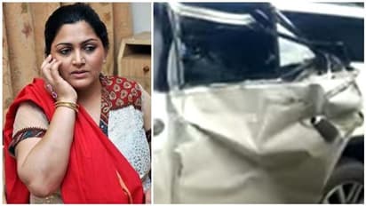 கடவுள் முருகன் என்னை காப்பாற்றி விட்டார்... விபத்தில் உயிர் தப்பிய பின் மனமுருகிய குஷ்பு..!