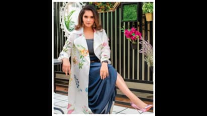 T20  WC 2021- শোয়েব মালিকের বউকে নিয়ে হোটেলের ঘরে শাহিদ কাপুর, জানুন কীভাবে ফাঁস হয়েছিল 'প্রেম কাহিনি'