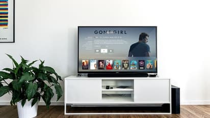 इस Trick से TV पर चला सकते हैं WhatsApp, 1 तरीके से पुराने TV को बदल दें लाखों के स्मार्ट टीवी में