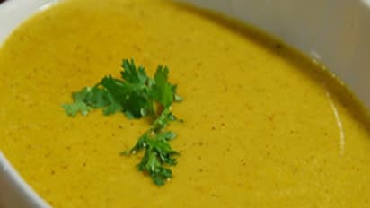 സ്പെഷ്യല്‍ 'മൂങ്ദാല്‍ കിവി സൂപ്പ്' തയ്യാറാക്കാം...