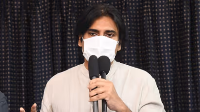 గందరగోళ రాజకీయం.. పవన్ పై తమిళ మీడియా సెటైర్లు