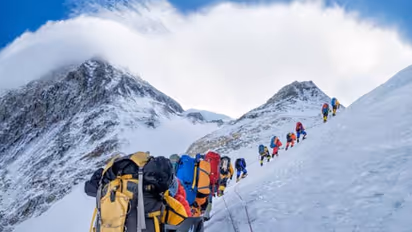ಎವರೆಸ್ಟ್ಗೂ ತಲುಪಿತು ಕೊರೋನಾ ಮಹಾಮಾರಿ!!