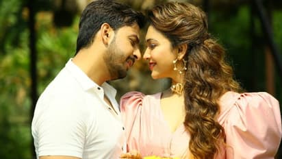 সমুদ্র সৈকতে পুষ্পা লুকে ধরা দিলেন বনি-কৌশানি, ট্রেন্ডিং-এ গা ভাসিয়ে মুহূর্তে ভাইরাল টলি-জুটি