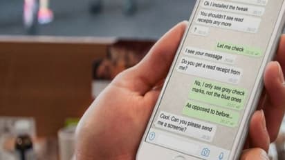 WhatsApp Tricks: உங்கள் நண்பர் டெலிட் செய்த மெசேஜ்களை வாசிப்பது எப்படி?
