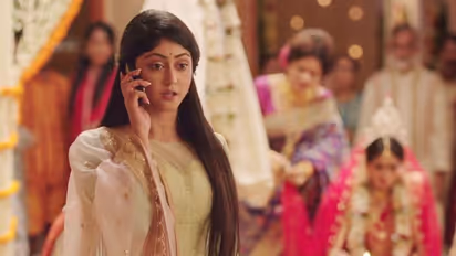 প্রেমদিবসে টানটান পর্ব, পাল্টে যাচ্ছে অপরাজিতা অপু ধারাবিকের সময়