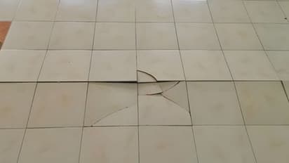 घर की फ्लोरिंग करवाते समय किन बातों का ध्यान रखना चाहिए, जिससे सुख-समृद्धि बनी रहे