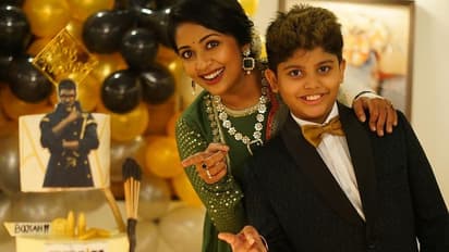 'എന്നും നിന്റെ കൂട്ടായ് അരികിലുണ്ട്'; മകന്റെ പിറന്നാൾ ആഘോഷം കളറാക്കി നവ്യ, ചിത്രങ്ങള്‍ വൈറല്‍