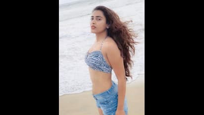 ರಿಯಲ್ ಅಪ್ಪ ಅಮ್ಮನ ಜೊತೆ ವರುಧಿನಿ: ಜೊತೆಗೊಂದು ಕ್ಯೂಟ್ ಮೆಸೇಜ್