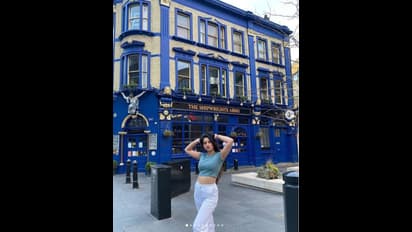 ಲಂಡನ್‌ನಲ್ಲಿ ಕೊಡಗಿನ ಕುವರಿ ಹರ್ಷಿಕಾ ಪೂಣಚ್ಚ; ಕಲರ್‌ಫುಲ್‌ ಫೋಟೋಗಳು!