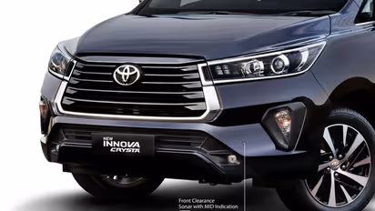 ఇండియన్ మార్కెట్లోకి కొత్త ఇన్నోవా క్రిస్ట 2021 మోడల్ లాంచ్.. ధర, ఫీచర్స్ అదుర్స్..