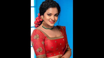 వ్యాపారవేత్తతో నిశ్చితార్థం: ప్రముఖ నటి చిత్ర అనుమానాస్పద మృతి