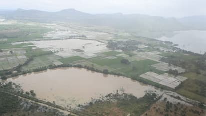 వరద బాధిత ప్రాంతాల్లో జగన్ టూర్: రెండు రోజులు మూడు జిల్లాల్లో సీఎం పర్యటన