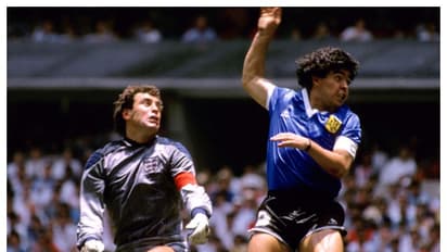 அந்த கோல்.. அந்த ஆட்டம், வெறித்தனம், இல்லாம இருந்திருந்தா எங்க தல மாரடோனாவை அசைச்சு கூட பாத்துருக்க முடியாது.!