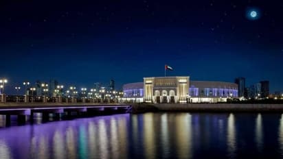 യുഎഇ ദേശീയ ദിനം; ഷാര്ജയിലെ സര്ക്കാര് ഓഫീസുകളിലെയും ജോലി സ്ഥലങ്ങളിലെയും ആഘോഷങ്ങള് റദ്ദാക്കി