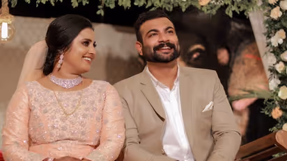 റോഷ്ന ആനും കിച്ചു ടെല്ലസും വിവാഹിതരായി