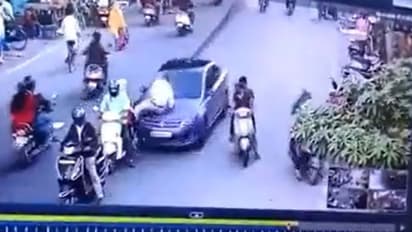 When traffic cops jumped on car bumpers to stop errant drivers