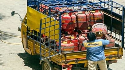 రేపటి నుంచి ఇండియాలో ఈ రూల్స్ మారనున్నాయి.. అవేంటో తేలుసుకోండి..