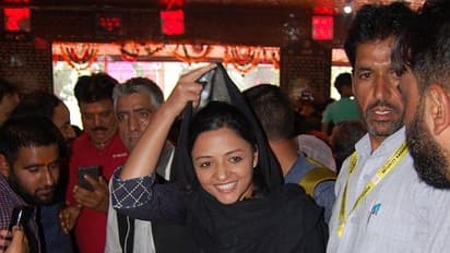 Shehla Rashid's father claims she took Rs 3 crore from terror funding accused