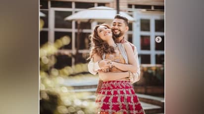 বড়দিনেই বিয়ের বন্ধনে আবদ্ধ হচ্ছেন গওহর, পাত্রের সঙ্গে ঘনিষ্ঠতায় মত্ত অভিনেত্রী