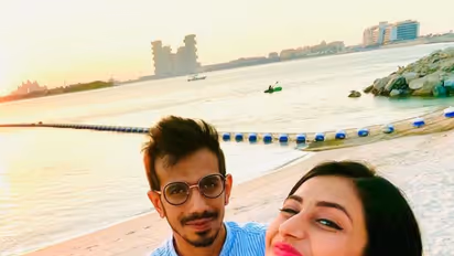 Yuzvendra Chahal, Dhanashree Verma enjoy honeymoon in Dubai on new year's day (Check pictures)
