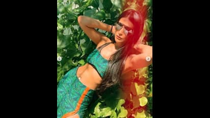 Skin Care: স্ক্রাবারের গুণে শ্রুতি পেয়েছেন উজ্জ্বল ত্বক, জেনে নিন কীভাবে বানাবেন এই স্ক্রাবার