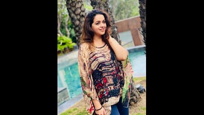 'ഹലോ ഡിസംബര്‍', പുത്തൻ ഫോട്ടോകളുമായി ഭാവന