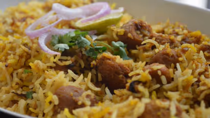 স্বাদের সঙ্গে স্বাস্থ্যের অনবদ্য জুটি, রোজ পাতে রাখতে পারেন সোয়াবিনের এই পদ