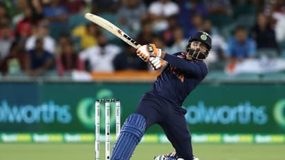 കാന്ബറ വെടിക്കെട്ട്; സാക്ഷാല് ധോണിയുടെ റെക്കോര്ഡ് തകര്ത്ത് ജഡേജ