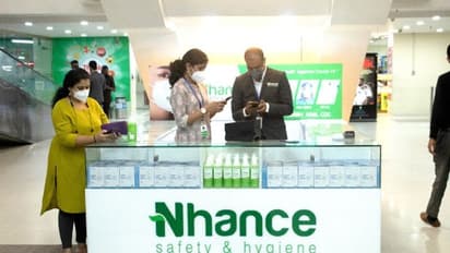 ഫേസ് മാസ്കും സാനിറ്റൈസറും വിപണിയിലിറക്കി നിറപറ..