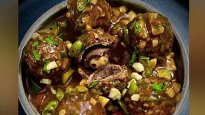 ഇങ്ങനെയൊക്കെ ആരെങ്കിലും ഭക്ഷണം കഴിക്കുമോ? വൈറലായ ചിത്രങ്ങള്‍...