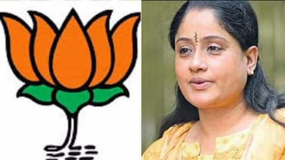 రేపు బీజేపీలో చేరనున్న మాజీ ఎంపీ విజయశాంతి