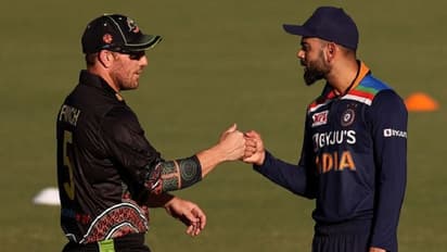 অস্ট্রেলিয়াকে হোয়াই ওয়াশ করার হাতছানি ভারতের, সম্মান রক্ষা করতে মরিয়া ব্যাগি গ্রিনরা