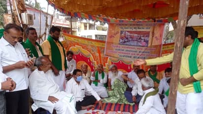 ಹಿರೇಕೆರೂರು: 4ನೇ ದಿನಕ್ಕೆ ಕಾಲಿಟ್ಟ ಬಿ.ಡಿ ಹಿರೇಮಠ ಉಪವಾಸ ಸತ್ಯಾಗ್ರಹ