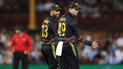 എനിക്ക് അദ്ദേഹത്തിന്റെ വേഗമില്ല; ചിരിയോടെ ധോണിയുടെ സ്റ്റംപിങ് ഓര്ത്തെടുത്ത് വെയ്ഡ്- രസകരമായ വീഡിയോ കാണാം