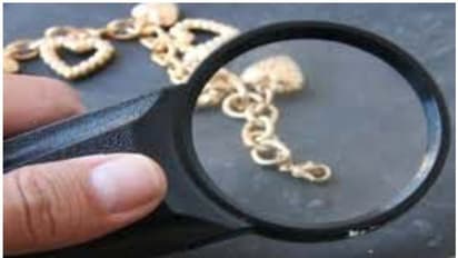 മുക്കുപണ്ടങ്ങളിൽ 916 മുദ്ര വ്യാജമായി പതിപ്പിച്ച് പണയം വെയ്ക്കും; തട്ടിപ്പ് സംഘത്തിലെ ഒരാൾ പിടിയിൽ