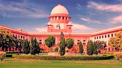 വഞ്ചിയൂർ വിഷ്ണു വധക്കേസ്; ഹൈക്കോടതി സാക്ഷി മൊഴികള് കണക്കിലെടുത്തില്ലെന്ന് സംസ്ഥാനം സുപ്രീം കോടതിയില്