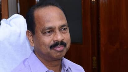 തിരുവനന്തപുരത്ത് കൊവിഡ് മാനദണ്ഡം ലംഘിച്ചതിൽ കളക്ടറോട് വിശദീകരണം തേടിയെന്ന് തെരഞ്ഞെടുപ്പ് കമ്മീഷണർ