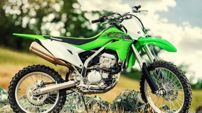 ഈ ബൈക്കുകളെ നവീകരിച്ച് കാവസാക്കി