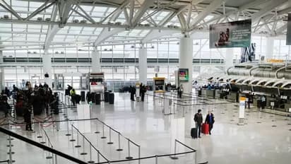 UK lifts quarantine for vaccinated EU, US travellers; India still on the red list