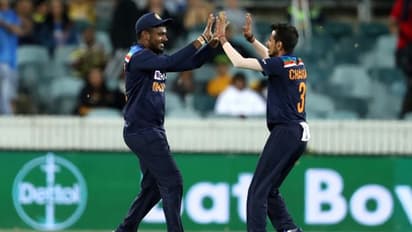 ഓസീസിനെ വൈറ്റ് വാഷ് ചെയ്യാന് കോലിപ്പട; സഞ്ജു കളിക്കുന്നു; ടോസ് അറിയാം