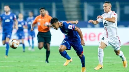 আইএসএলে রুদ্ধশ্বাস ম্যাচ, ২-২ গোলে ড্র বেঙ্গালুরু-নর্থইস্টের ম্যাচ