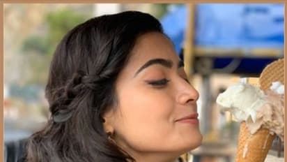 ಕಿರಿಕ್ ಚೆಲುವೆ ರಶ್ಮಿಕಾ ತಿನ್ನೋದಕ್ಕೇ ಬದುಕೋದಂತೆ..!