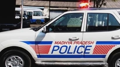 ರಾಮ ಮಂದಿರ ಮಂತ್ರಾಕ್ಷತೆ ಮೆರವಣಿಗೆ ಮೇಲೆ ಕಲ್ಲು ತೂರಾಟ, ಭಕ್ತರಿಗೆ ಗಾಯ!