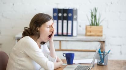 অল্পতেই ক্লান্ত হয়ে পড়ছেন, কাজের এনার্জি হারাচ্ছে, সারাদিনে এই ছয় খাবারই আপনাকে করবে সতেজ