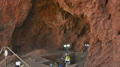 లాటరైట్ పేరుతో బాక్సైట్ తవ్వకాలు.. ఏపీలో యధేచ్చగా దందా..