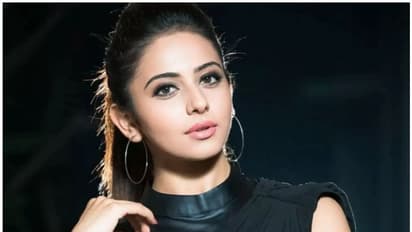 പ്രണയ വിവാഹമായിരിക്കില്ല, ലിവിംഗ് റിലേഷൻ ബന്ധത്തിലാണെന്ന വാര്ത്ത തള്ളി രാകുല് പ്രീത് സിംഗ്