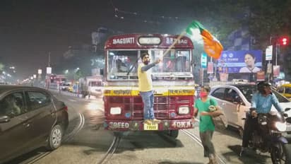 বিজেপি সভাপতির কনভয়ে হামলা, প্রতিবাদ-বিক্ষোভে অবরুদ্ধ হল কলকাতার বিভিন্ন রাস্তা